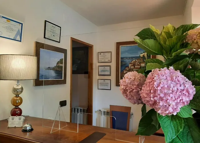 Alvaro Frente Palacio-museo Selgas Hotel