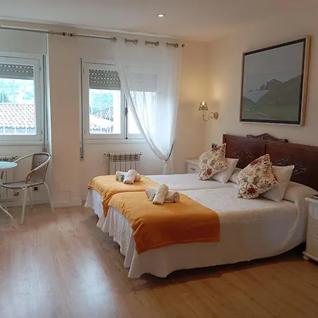 Alvaro Frente Palacio-museo Selgas Hotell *